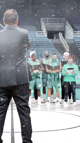 Jingle all the way to joy and prosperity! 🎄  Maestro Ataman and our entire team choir wish your families a Merry Christmas filled with the warmth of love and the festive spirit! 💚 #WeTheGreens #paobc #paobcaktor #basketball #athens #oaka #Christmas #jinglebells #euroleague #ataman #merrychristmas🎄