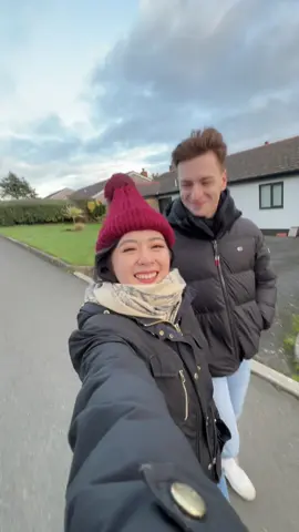 rayain natal bareng keluarga mas bule di rumahnyaa!! cakeppp bgtt ya rumahnya😍😍🥹❤️ #Vlog #travelvlog #couplevlog #coupletravel #christmasinlondon #winterwonderland #pacarbule #mixedcouple #funnycouple #keluargabule #christmas 