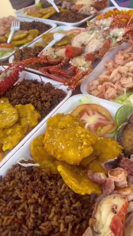 🇨🇴👨‍🍳¡Domingo de plato mixto en la isla de cholon, ven y prueba nuestra gastronomía colombiana!🇨🇴👨‍🍳 @cartagenaaotronivel4k🌟 #gastronomia #isleña #baru #colombia #mariscos #parati #recomendado #cartagenadeindias🇨🇴 #tendencia #turismo 