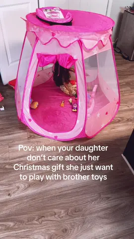 It be like that🤣 #christmas #tiktok 