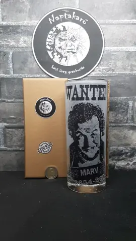 @Naptakaró®~tutorial~ @naptakaro.gravir@gmail.com @Naptakaró.Club #HomeAlone #reszkessetekbetörők #MarvMerchants #DanielStern #filmespohár #face  #Naptakaró #Naptakaro #Naptakaróbrand #Naptakarobrand #naptakarógravir #handmade #engraving #üveggravírozás #pohár #hungary #hobby #art #kézzelkészült #glass #kézműves #gravírozás #glassengraving #gravírozott #manual #egyedi #művészet #különleges #ajándék #ajándékötlet #névreszólóajándék #névreszóló #dekor #kézzelgravírozott #handengraved #glassengravingbyhand #glassengravingart #kéziüveggravírozás  #portré 