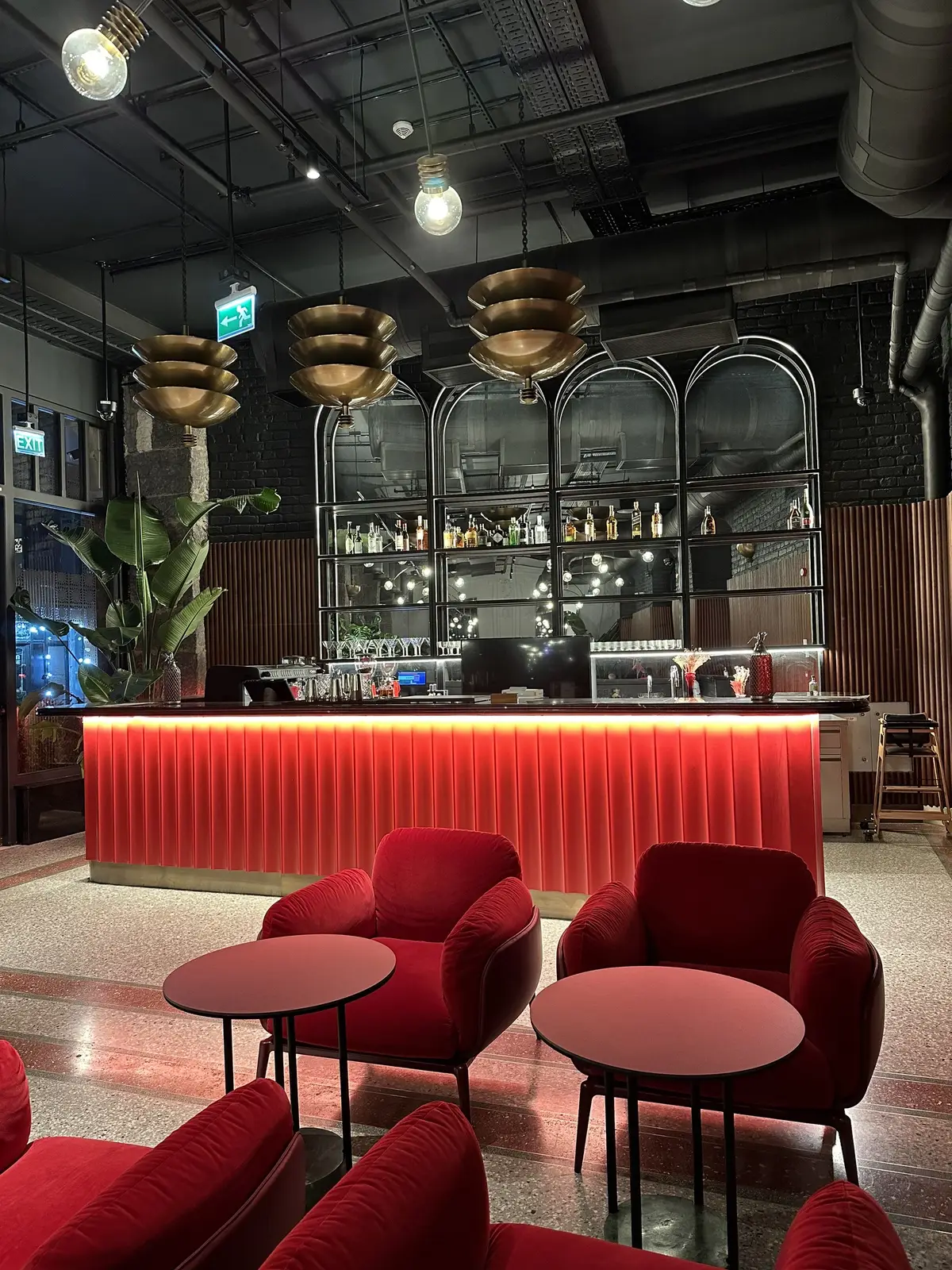 Eat, pray, love💘 #withanni1 #restaurant #2023 