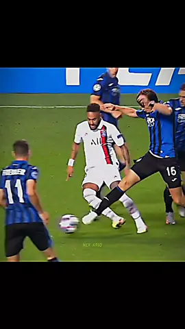 pt2 | quando Neymar APOSENTOU Atalanta com 18 DRIBLES em UCL 2020 💀 #fyy #skillsfootball #neymarjr10 #psg #editfootball #futebol #neymarjr #nckar10 #viral 