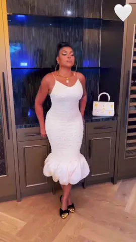 😍😍😍 #tarajiphenson #merrychrismas #beauty #fyp #viral 