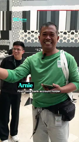 Arnie, a food delivery rider, hopes to save up enough in time for the holidays. GoTyme Bank helped him get there, and more. ✨​ You can also give back to our delivery riders. For every successful Send & invite, GoTyme Bank will donate P100 to the rider beneficiaries of Ride PH and Jay Taruc’s Buhay Ride-there.​ Call a helpful human at #GO8888. Regulated by the Bangko Sentral ng Pilipinas. Deposits are insured by PDIC up to P500,000 per depositor.​