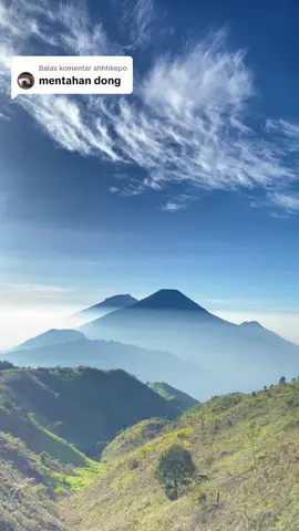 Membalas @ahhhkepo ini yaa #fyp #fypシ #trending #alam #wisataalam #destinasiwisata #mtprau2565mdpl #mtprau #gunungprau 
