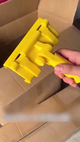 Good tool helps a lot #renovation #decoration #DIY #fsboling #fsbolingmachine #floor #decorater #housebuild #construction #plaster #plastering #plasterer   #flooringinstaller #flooring #wall #paint #yeechop 