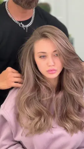 Masterpiece . Im in love with @wellahair @ch.sarrafpro  Sandy naturel highlights for the beautiful @rodicaafram    ______________________ #maisonmoussaabdayem  #moussaabdayem #bride #bridalhair #weddingday #weddingdress #hairstyles #hairstylist #beautiful #weddingplaner #dubai🇦🇪 #arab #saudiarabia #instagood #instadaily #jeddah #kuwait #highlights #highlights #color #haircolour #blonde