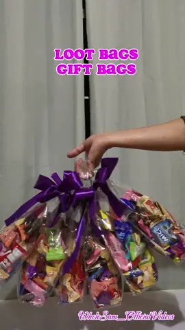 Sino ba namang bata ang di matutuwa dito😳😳😳 Loot Bags Loot Bags for Christmas Party Loot Bags for Birthdays Loot Bags Candies idea Loot bag ideas Assorted Chocolates Gift Bags Gift Packaging Transparent Bags Transparent Tote Bags PVC Plastic Tote Bag #lootbag #PartyBag #assortedchocolates #PlasticBag #PVCBag  #transparentbag #giftpackaging 