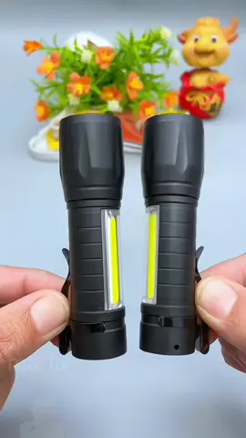 #mini bright flashlight。USB rechargeable zoom flashlight#flashlight#outdoor lighting flashlight