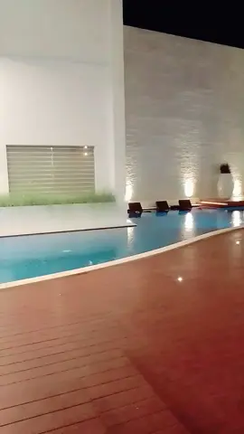 Malamnya disini dulu ygy