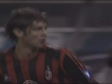 الساحر البرتغالي😔❤️. #roy_costa #ac_milan #fypシ 