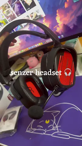 the senzer headset 🤭 its so comfy! i love it, full review on my insta #gifted  - #cozy #aesthetic #gaming 