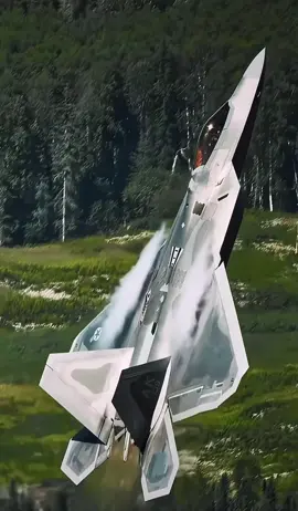 #beauty #f22 #f22raptor #f22fighter #xcyzba #fyp #foryou #viral #aviation #avgeek #fypシ #fighterjet #fighterpilot #miltok #usaf #fly 
