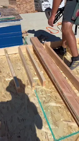 Nest way to frame a window #framing #framer #framers 