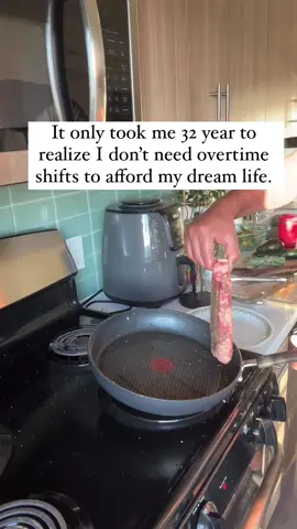 How, explained HERE 👇    I used to think taking contracts, overtime shifts, and picking up the less desired night weekend shifts...were the only thing that was going to help me “get ahead!”    Until I searched the internet for a different solution. Was it easy? No...but sooo worth my efforts.     I tried everything from amazon FBA, selling on etsy, and yes that $7 dollar course.     Nothing ever really worked and always seemed to have a catch. 🤷🏼‍♀️    I took a course called “7 Figure Accelerator” that taught me exactly how to get my feet wet in digital marketing.     I didn’t have a product to sell right away so I sold the course first while I focused on learning. 🤓    Maybe it’s hard to understand at first but it’s absolutely brilliant!     Not sure if it’s right for you? Comment “how” and I will send you the quick details to make it make sense.      All the best,     Digit G Money 🥂         ⭐️ Please note that this is not a gaurentee of income. I am in no way saying that you will make the same amount as I did. It is simply a tool to give you more information. ⭐️         👉Like, save, follow ⤵️⤵️⤵️                                                                                                          @digital.g.money                                                                @digital.g.money        @digital.g.money                                                                                                       💬 With any questions!!!                                                                        #bossbabemovement #beyourownbosslady #escapenurseburnout #stopnurseburnout #nursetoentrepreneur #getahead #startyourownbusiness #howtostartanonlinebusiness #journeytofinancialfreedom #onlineincomeforbeginners #wifimoney #digitalmarketing 