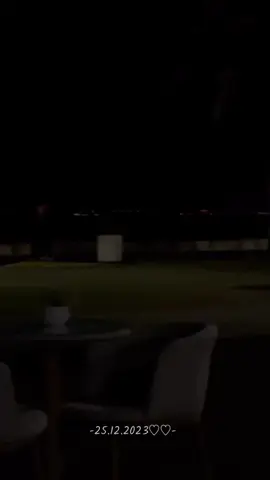 حلوه أيامنا بقُرب أهلنا وضحكتهم🥹🤍🤍🤍.. . . . #فلوق #ڤلوق#بحر #كورنيش #طلعه #تمشيه #ضحك #شاي #your_coffee #مطر #بحر #أهل #لمة_حبايب #لمة #جلسة #ليل #شتا #براد #إكسبلور #ميوزك #موسيقى #الدمام # الاحساء #شتاء 