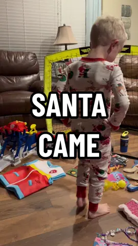 #jackofthesouth #lol #family #Love #christmas #entertainment #viral #relatable #support #Siblings #southern #acting #blowthisup #comedy #duet #fyp #foryou #humor #satisfying #school #tiktok  