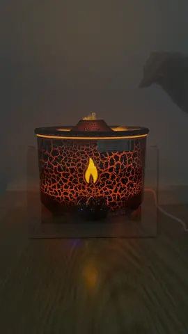Wow!Who has this ambiance home good thing is me!!🌋🌋🌋#foryou #tiktok #fyp #christmas #dream #humidifier #volcano #flamehumidifier 