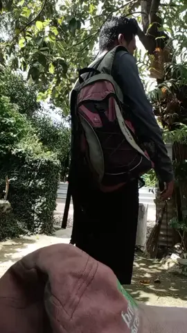 terpaksa ku pergi wow wooww😂🤣 #santunpagisahabattiktok🙏🙏 #salamsehatselalu🙏🤗 