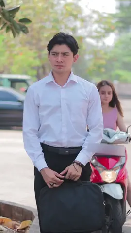 Anak orkay disangka miskin, endingnya PLOT TWIST! #SerialTikTok #TikTokTainment #TikTokSeries #TikTokSeriesFuture #drama #argarhespati #suneedaycreative #suneedaycreative #ichalovely #dramatiktok #viraltiktok #kehidupan #anak #orangkaya #mandiri #kerja #cinta 
