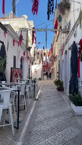 Wait till you see the castle at the end. #manfredonia #travelinitaly #puglia 