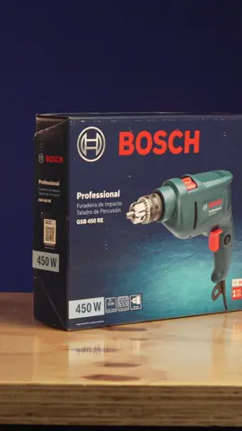 Furadeira Industrial Impacto 3/8 Reversão 450W GSB 450RE + Estojo 30 Peças X-Line BOSCH A Furadeira Industrial de Impacto 3/8 Reversão 450W GSB 450RE
