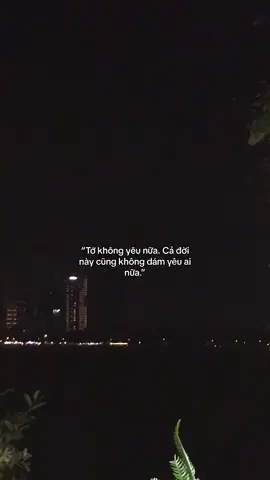 Phải đau đớn bao nhiêu mà lại sợ tình yêu đến thế này…?#_noitraitimtanvo_ 