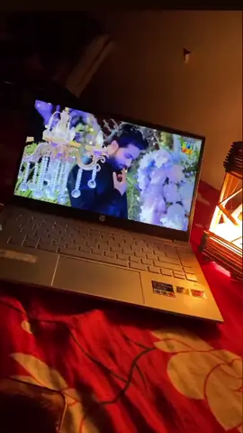 watching drama on laptop 👀#unfreezemyacount #foryoupage 
