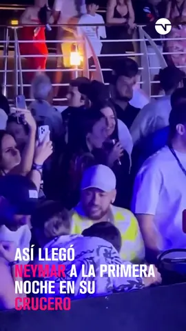 #Neymar llegó en muletas a su #crucero #TikTokDeportes