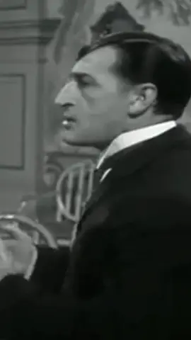 Voi vi sposate è io pago? 😂📽️🎬🎥 #47mortocheparla #totó #scenefilm #filmitaliani #filmita #scenedivertenti #filmdivertenti #filmscene #eiopago #sketch 