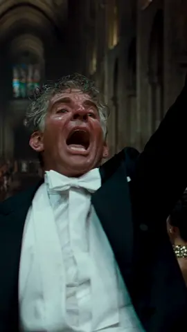 Bradley Cooper spent 6 years learning to conduct 6 minutes and 21 seconds for this scene. 🤯 What did you think of Maestro (2023)?💬 #maestro #bradleycooper 
