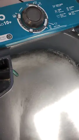 vem lavar roupa comigo #tanquinho #lavandoroupa #lavandoroupas #arno #maquinadelavar #Resenhasdolaredicas #querocrescernotiktok #queroviralizar #cleaning 