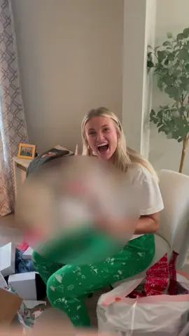 I got cayla an amazing gift. ❤️