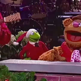 crazy frog😂 #muppets #christmas #techno #frog #newyear #muppetshow 
