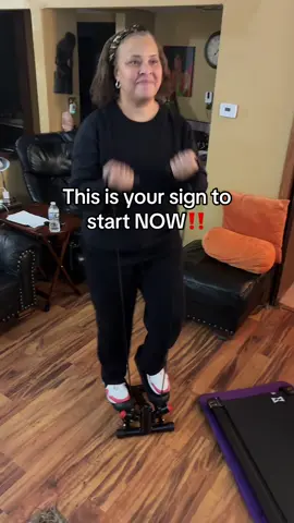 I bought this mini stepper for my mom since her New year’s resolution is to walk 10k steps a day. She loves it so much #newyearsresolution #stepperworkout #workoutmotivation #athomeworkout #ministeppermachine 