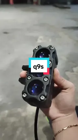 lampu tembak 3 mata  dari luminos Q9s dengan daya 80watt 2 warna 3mode nyalah  harga kantong pelajar 🥳 yuk langsung saja order sekarang juga 👍