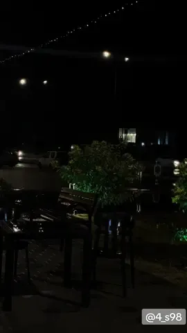 المحظوظ هو من اهدته الحياة شخصاً لم يتغير😌💚#ستوريات #تصويري #مطر #اوكتان_كافيه #الرمادي 