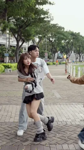 2 đứa con ăn r báo ghê #tinnguyen #lightontv 