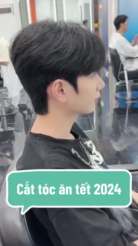 Sắp qua năm mới 2024 chúc ae càng ngày càng đẹp trai #barber #đẹptraiwleehair #Tips #life #wlee #fyp #wleehairstylist #sidepart #tutorial #tiệmtócnamhàn #tocnamdep #típtóctaiwleehair #wleebarber #Hairstyle #wleehair #wleehairstudio #hairstylist #cắttócđẹptraiwleehair 