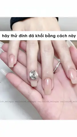 Bao chắc luôn ó, ce nào thử cách đính bằng bột clear chưa ah