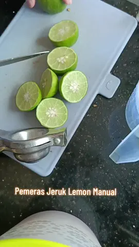 Pemeras Jeruk Lemon Manual #pressjuice  #pemerasjeruk  #pemeraslemon  #fypシ 