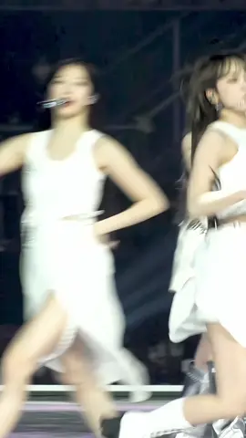 Chaewon Fancam de Ano Novo // Chaewon new year fancam 2024 branco white  LeSserafim Le Sserafim #kpopfyp #moots? 