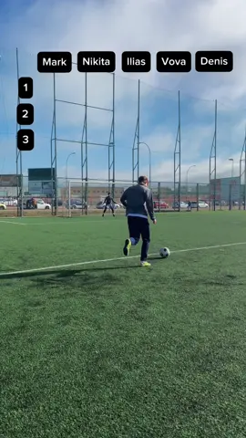 Who had the best shot? 🎯 #fyp #tiktokfootballacademy #tiktokfootballvideos #topbins #palencia #Soccer #football #academy #spain #capcut 