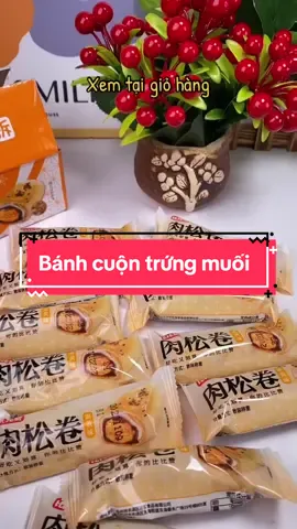 Bánh cuộn trứng muối #anvat #xuhuong 
