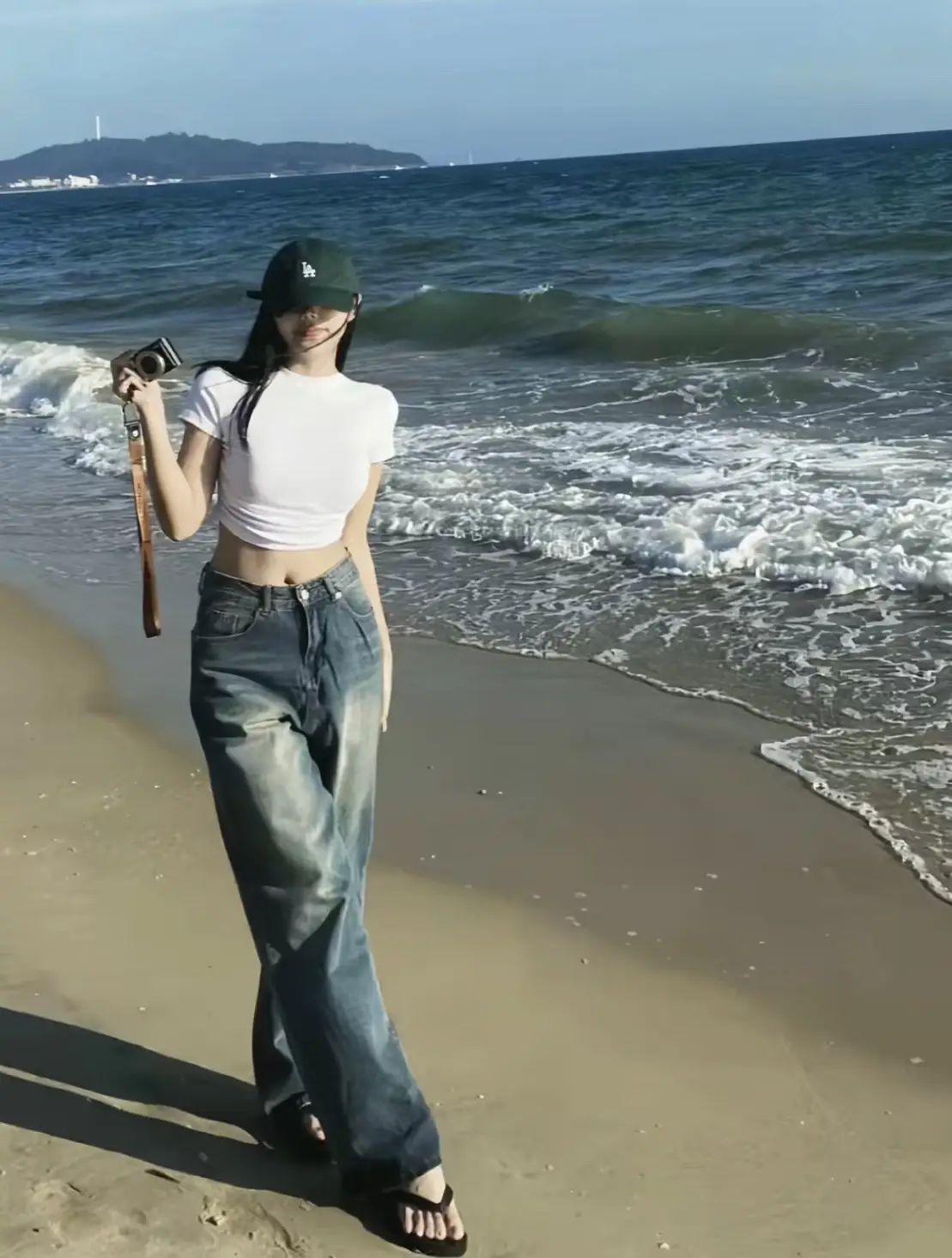 Nếu nút thắt trong lòng không thể gỡ được, thì hãy buộc nó thành chiếc nơ xinh🎀 #thoitrangnu #OOTD #phongcach #moingaymotoutfit #style #phoidoxinh #fyp #xh 