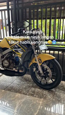 😫 #ninjass #ninjass150 #kawasakininjasskuning #2strokeindonesia #2strokelover #mainninja #xyzbca #said #fypシ゚viral 
