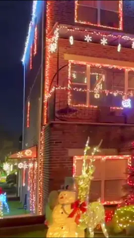 32M 300LED Solar String Lights Outdoor Waterproof🎉🎉🍺🎆🎇
#foryou #shopping #philippines #tiktok #goodthing #Home#led #ledlights #lamp#SolarLights#SolarStringLights#fpy#NewYear