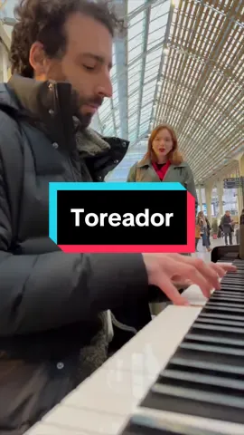 This girl had a very specific request… but then it became truly EPIC when an opera singer joined!😱 #carmen #toreador #bizet #bizetcarmen #opera #pianogare #pianoengare 