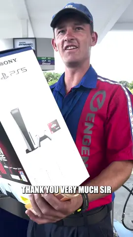 Surprised a Petrol attendant with a PS5 Christmas gift #kindness #Love #gaming #ps5 